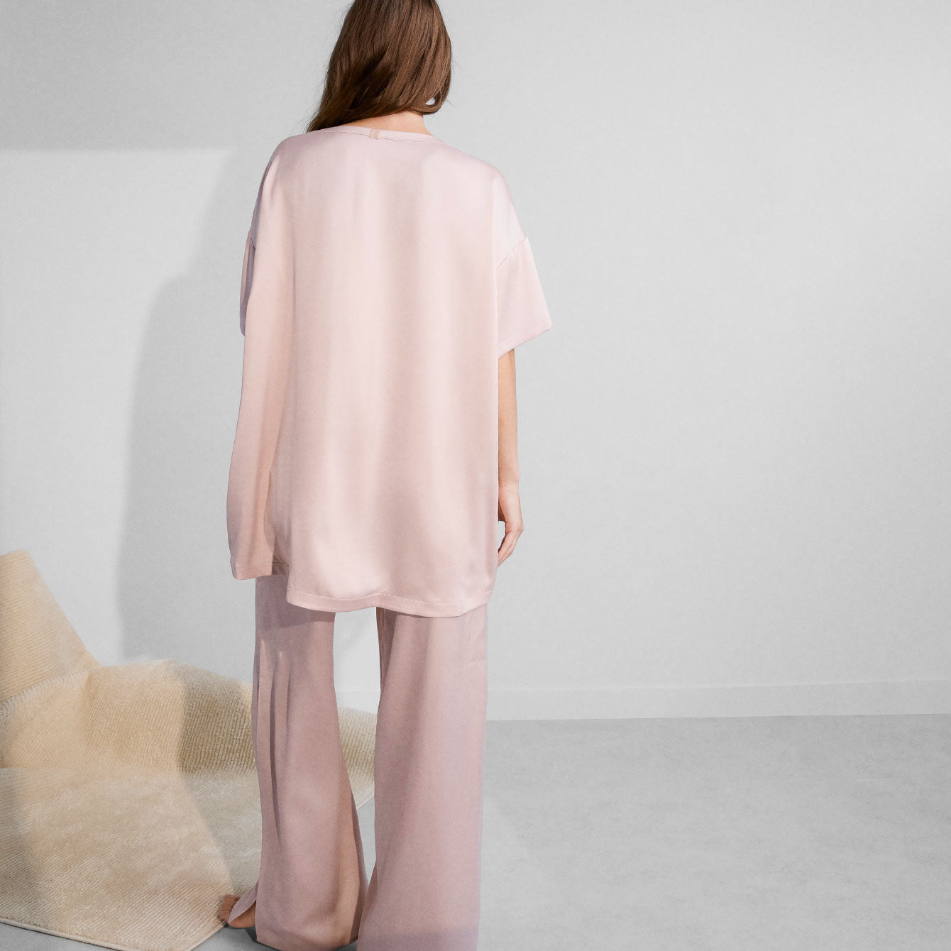 Lunya Washable Silk Tee Pant Set