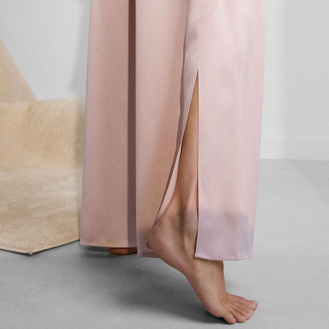 Lunya Washable Silk Tee Pant Set