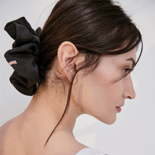Lunya Washable Silk Classic Scrunchie