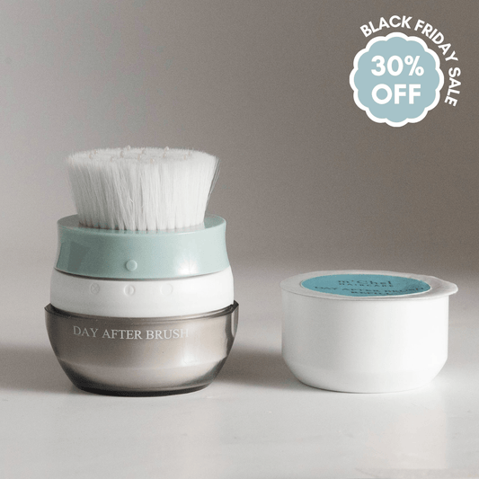 Day After™ Brush + Refill Bundle Clean Dry Shampoo