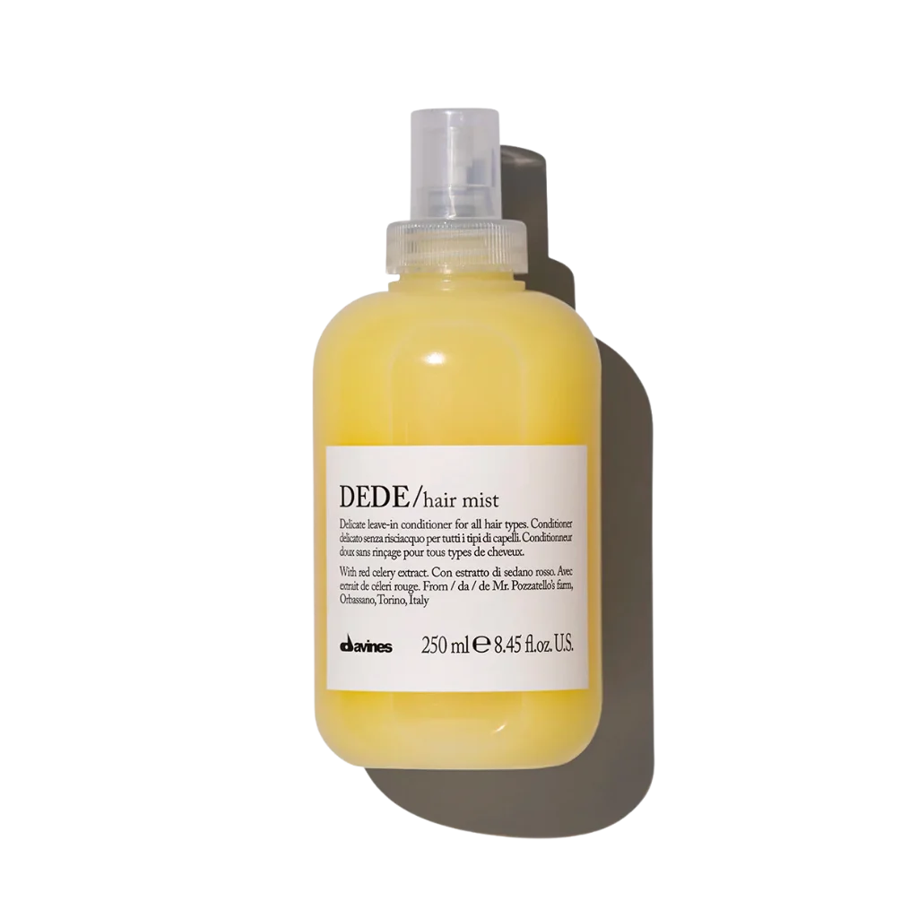 Davines DEDE Hair Mist 250ml - Lightweight Leave-in Conditioner - Light leave-in hair milk formulated to detangle hair. It moisturizes and remineralizes all types of hair without weighing it down. Ideal for frequent use.