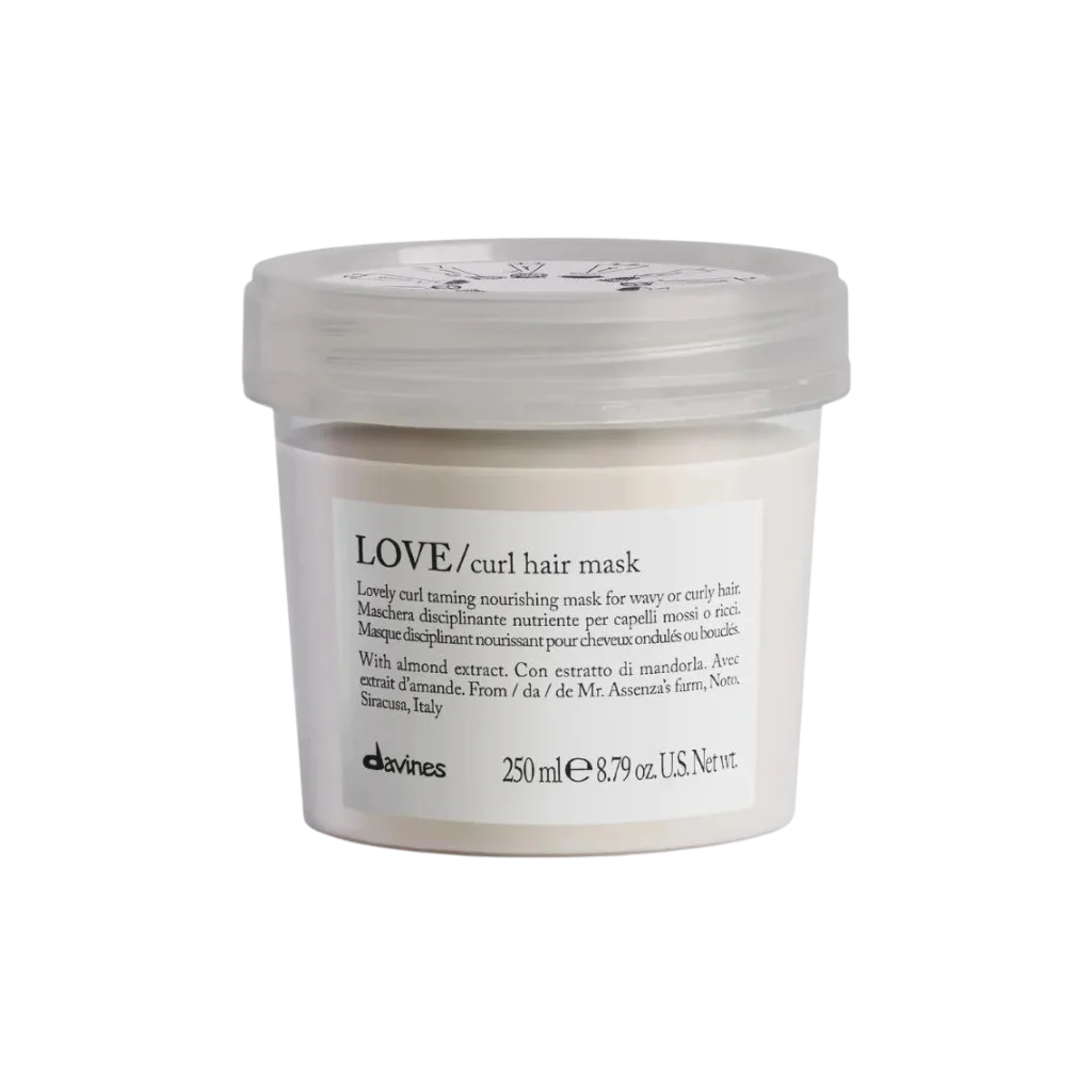 Davines LOVE CURL Mask - Hydrating Hair Mask for Curly Hair - Curl mask with extra conditioning power for wavy or curly hair. It gives remarkable softness and hydration leaving you with nourished and workable curls.