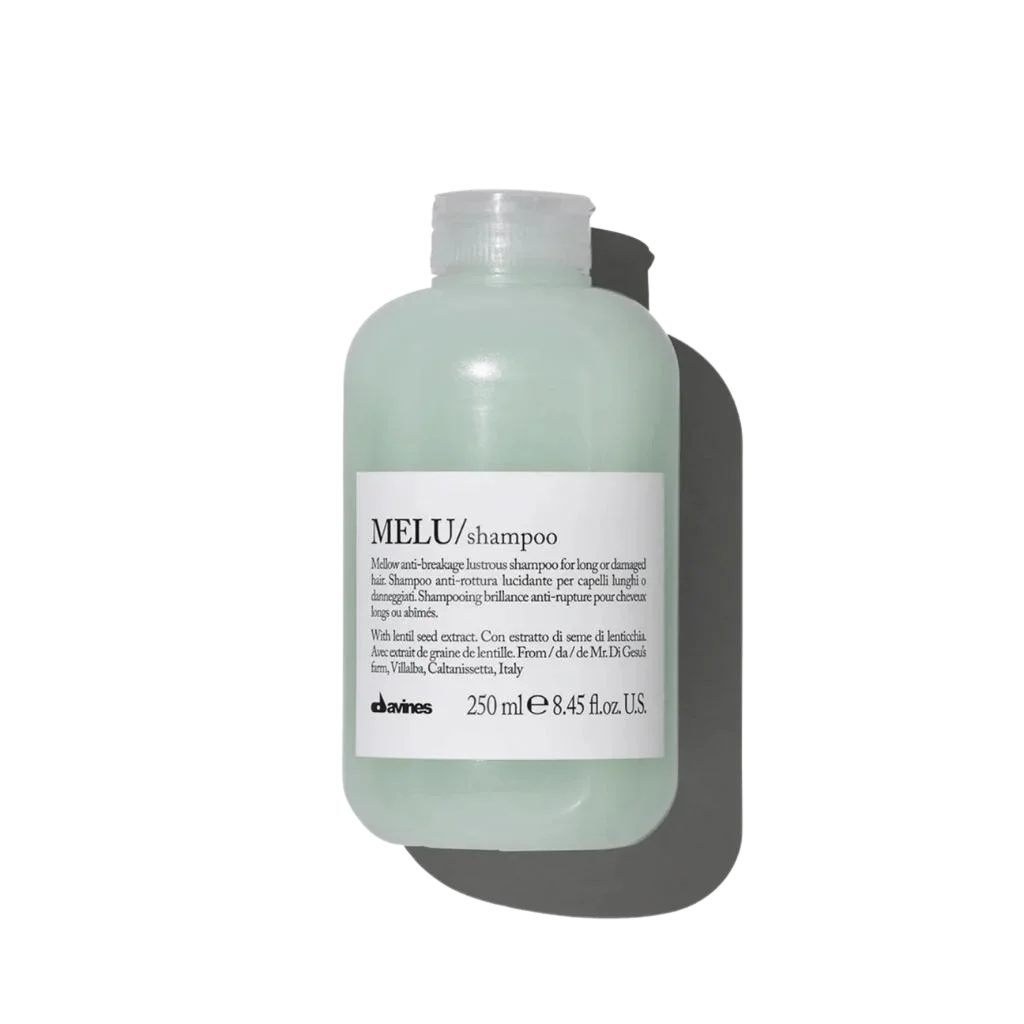 Davines Melu Shampoo - Anti-breakage Shampoo - Elasticizing anti-breakage shampoo for long or damaged hair. Its formula, characterized by a soft and creamy foam, is designed to gently cleanse the hair, making it shiny and silky.