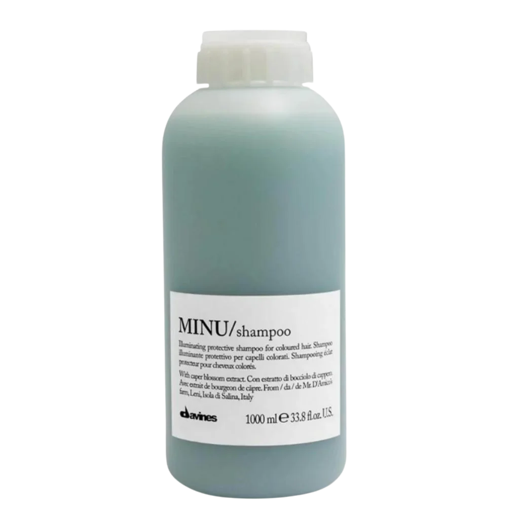 Davines Minu Shampoo - Protective Shampoo for Colored Hair - Shampoo specifically formulated for colored hair. The rich foam gently cleanses the hair, protecting the color and keeping it shiny for longer. (3)