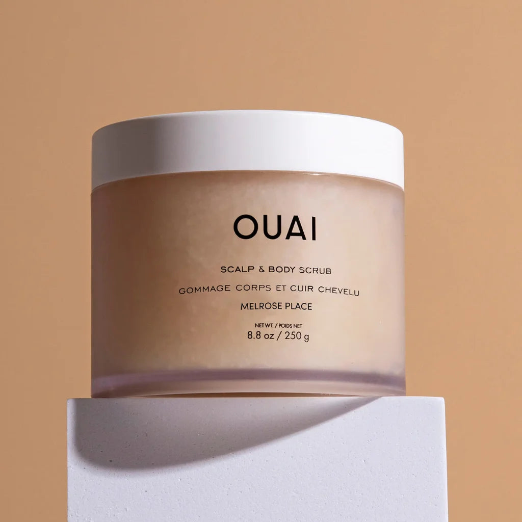OUAI Scalp and Body Scrub Melrose Place at MANEPRINT – an exfoliating scrub with a floral, rose-inspired scent that smooths skin and cleanses the scalp. (1)