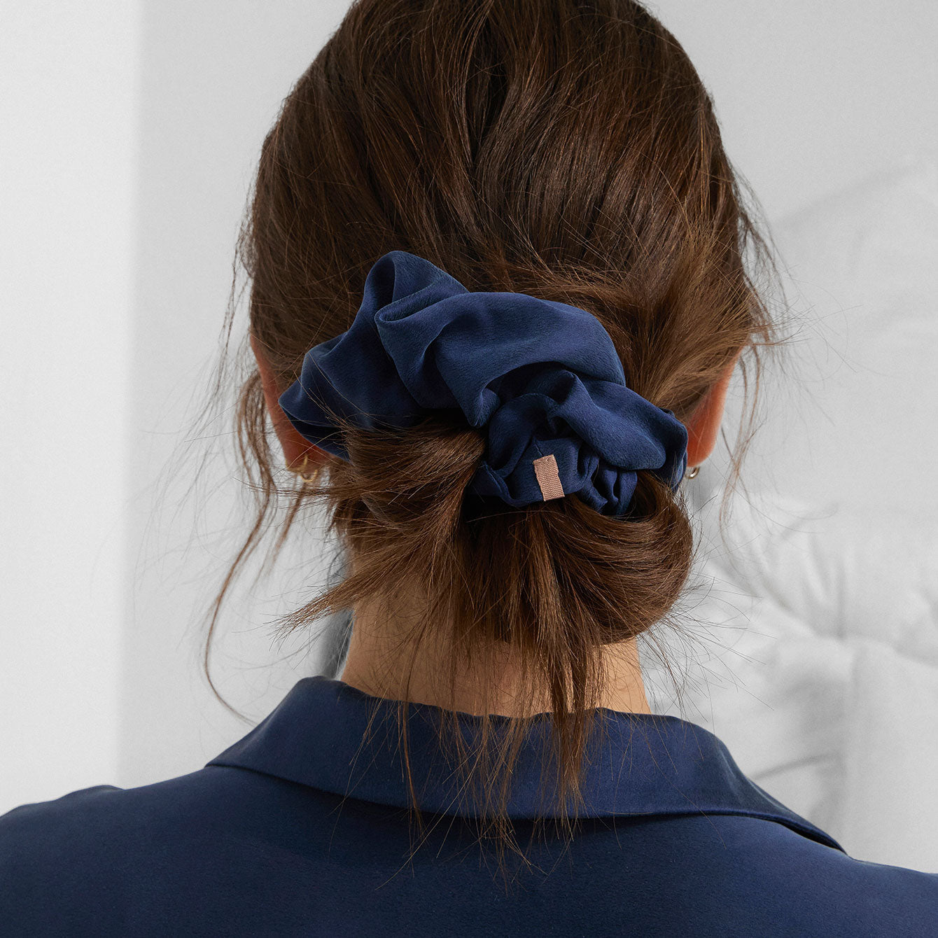 Lunya Washable Silk Classic Scrunchie