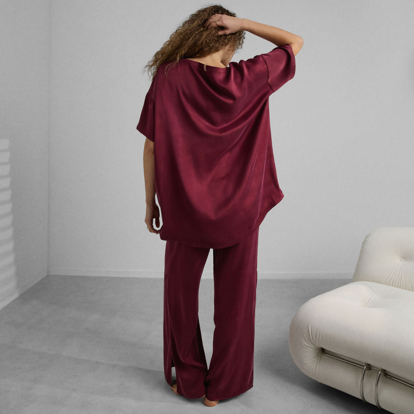 Lunya Washable Silk Tee Pant Set