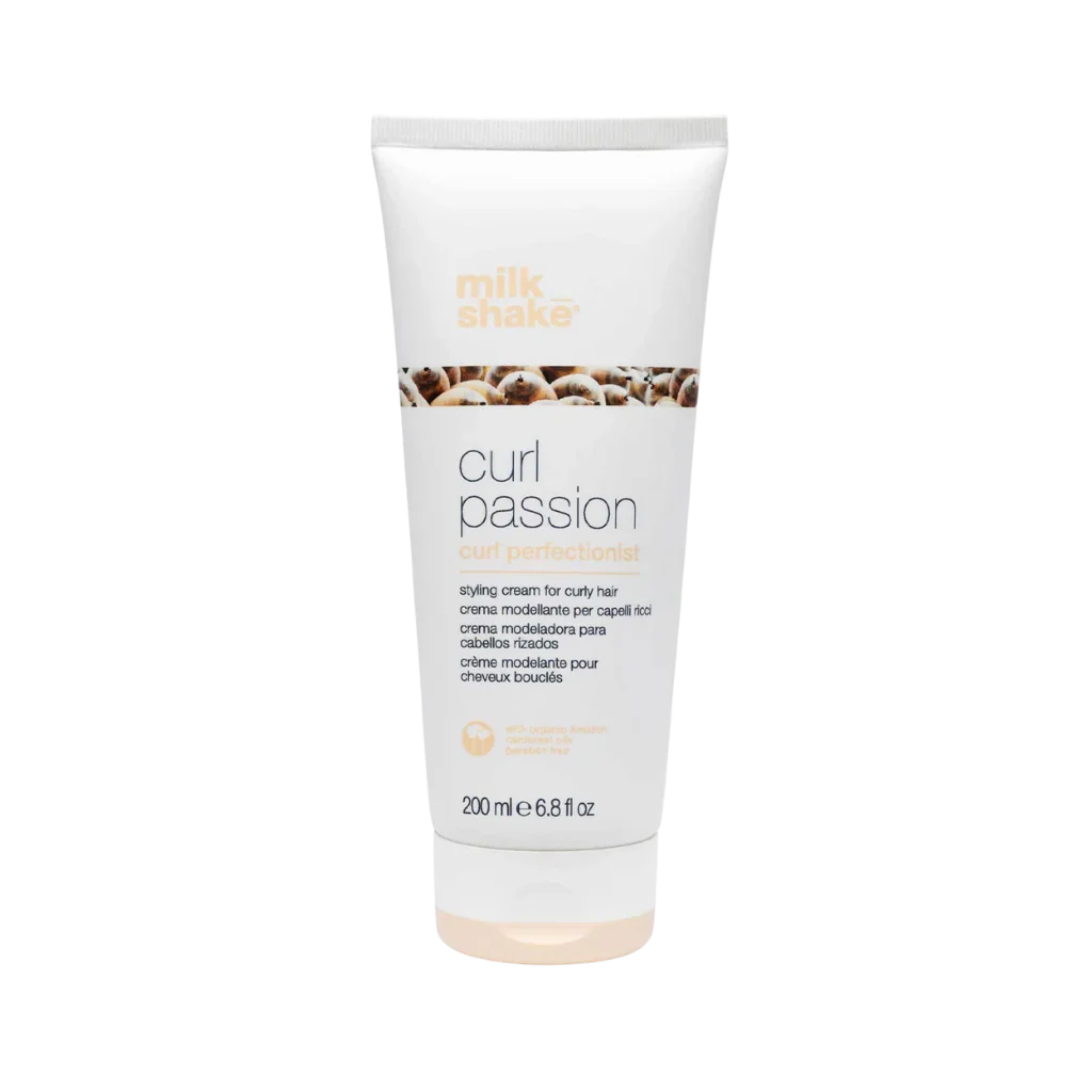 milk_shake Curl Passion Curl Perfectionist Styling Cream at MANEPRINT – a curl-defining cream that hydrates, tames frizz, and enhances natural curl shape for soft, bouncy hair.