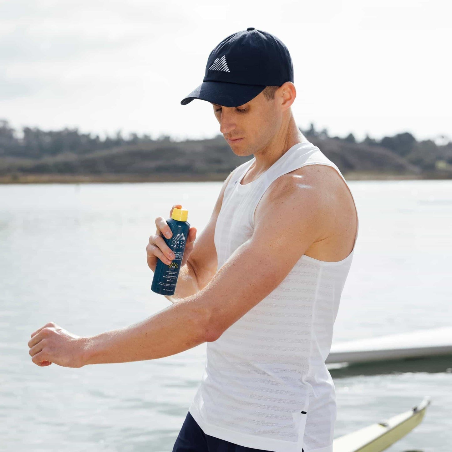 Oars + Alps Hydrating Antioxidant SPF 50 Spray